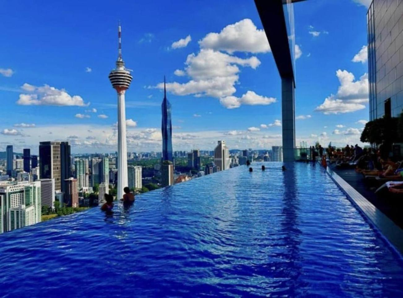 The Platinum Klcc By Victoria Pangsapuri *