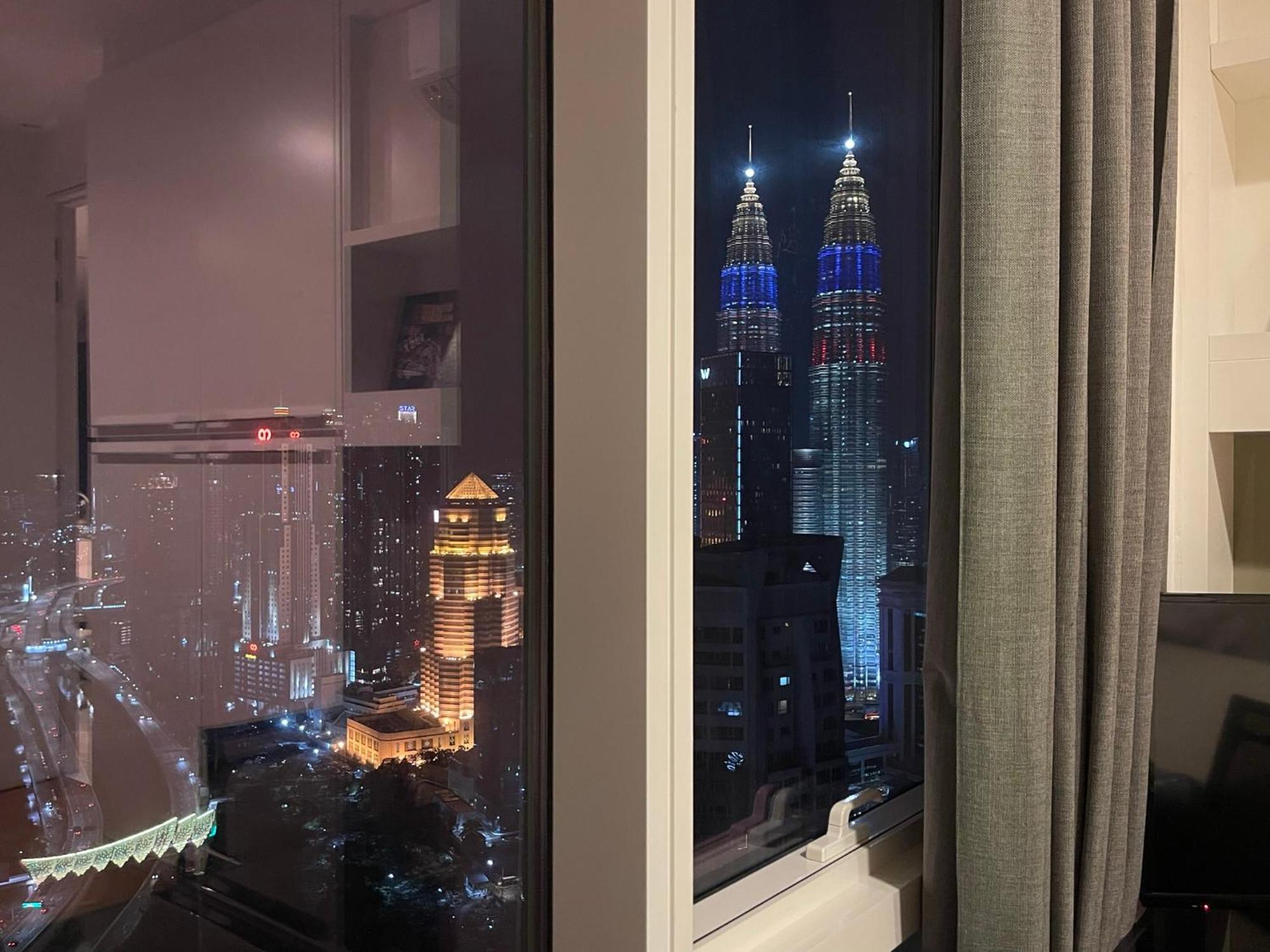The Platinum Klcc By Victoria Pangsapuri *